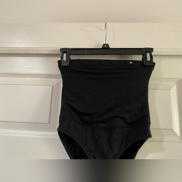 Self Expressions By Maidenform High-Waisted Black Shapewear Briefs Size Small - Picture 3 of 7